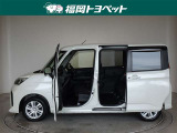 両側パワースライドドア付きだから、狭い駐車スペースなどでの 乗り降りラクラク!小さなお子さまのいるご家庭には嬉しい装備。
