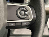 パワーモードと燃費重視のエコモードが選択できるDassist切り替えスイッチに加え、高速道路を快適に走行できる全車速追従機能付アダプティブクル-ズコントロ-ルスイッチが付いています(^^♪