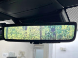 【デジタルインナーミラー】後席の大きな荷物や同乗者で後方が確認しづらい時でも安心!カメラが撮影した車両後方の映像をルームミラー内に表示。クリアな視界で状況の確認が可能です!