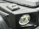 メルセデス・ベンツ[認定中古車]は、メルセデス・ベンツ日本株式会社が認定する中古車保証制度が適用される中古車です。これは正規販売店のみの特典です。