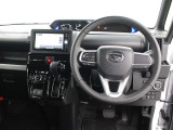 運転席廻りです。