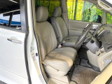運転席シート廻りは使用感も少なく、良好な状態となっています。前オーナー様が丁寧に使っていたことがよくわかりますね。
