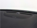 【harman/kardon】世界のオーディオファン垂涎のプレミアムサウンドシステムを搭載。原音に近い音場空間を忠実に再現。乗る人すべてに最良の音響体験を提供します。
