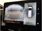 バックガイドモニターで、後方を確認しながら安心して駐車することができます。運転初心者も熟練者も必須の機能ですよ!