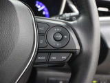 レーダークルーズコントロール使用時に、同一車線内中央を走行できるよう操舵を支援する「レーントレーシングアシスト(LTA)」が装備されています。