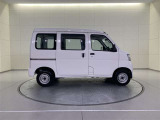 一目でわかる品質表示。厳しいチェックをクリアした高品質車両を揃えています。