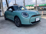 MINI正規ディーラー取り扱い MINI認定中古車 MINI NEXT甲府お車の詳細や展示状況はお気軽にお問合せ下さい。