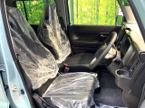 運転席シート廻りは使用感も少なく、良好な状態となっています。丁寧に使われていたことがよくわかりますね。