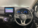 運転席からの視界が左右に広く隅々まではっきりと見えます!クルマの前端も把握しやすく安心です★