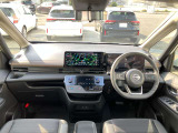 左右に視界が広く、見通しが良いので楽々運転することができます!