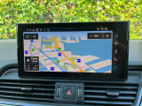アウディのナビゲーションシステム『MMI(タッチレスポンス)』 ナビ・オーディオ・車両設定等すべての機能を司どっています。