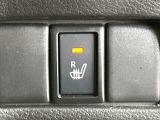 【シートヒーター】寒い日に重宝するシートヒーター!エアコンより早く温まってくれるので寒がりの人も安心ですね♪エアコンの温風は乾燥するから苦手、という方にもをおすすめです。