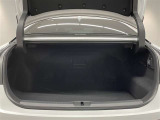 大きく開く開口部で荷物の出し入れもラクラクです。