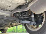 お車を安心してお乗りいただく為には、足回りの定期点検が欠かせません。サービスサポート(有償保証)では無料点検もご提供しており、安心のカーライフをお過ごしいただけるサポート体制が整っています。