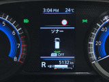 障害物を感知し知らせてくれるので安心です♪