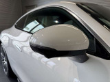 メルセデスの認定中古車「サーティファイドカー」には、最大100項目にも及ぶ点検・整備項目が設定されています>