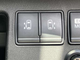 両側電動スライドドアになります!荷物で手が塞がっている時は、ボタン一つで開閉できますので便利ですね!