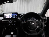 運転席に座ると☆こんな感じです♪