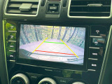 【バックカメラ】駐車時に後方がリアルタイム映像で確認できます。大型商業施設や立体駐車場での駐車時や、夜間のバック時に大活躍!運転スキルに関わらず、今や必須となった装備のひとつです!