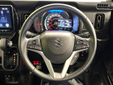 【純正革巻きステアリング】上質な革を使用することで、手にしっかり馴染みとても運転しやすいハンドルです♪