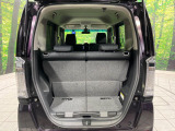 普段のお買い物や通勤、送迎等に十分な荷室スペースを確保しております。セカンドシートを倒すと、大きな荷物の積載も可能です♪