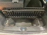 【ラゲッジルーム】実用性に優れた二段式ラゲッジル-ムでお荷物を別々に収納が可能♪♪
