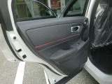 ヴェゼル e:HEV RSが入庫しました!マルチビューカメラ搭載&後退出庫サポート、HONDA CONNECT ディスプレー搭載車です!フロアマットを付けてのワンプライスです!