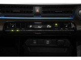 【エアコンまわり】 各操作スイッチなども使いやすい位置に配置されています。