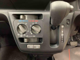 車両状態証明書には車のキズ・へこみ・その他の状態が詳細に記されています。