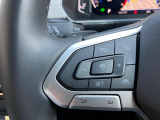 (ACC)アダプティブクルーズコントロールは30-160kmhまで設定可能。設定した車間距離を保って走行可能ですのでロングドライブ時の疲労軽減にも一役です。*設定可能速度は車種により異なります。