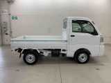 軽自動車、小型車を中心に常時300台展示車を御用意させて頂いております