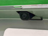 ナビゲーション等を装着した場合にバックするとき後方の安全確認ができるバックカメラが付いてます