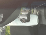 【ドライブレコーダー】ドライブレコーダー装備!走行中はもちろん、あおり運転や事故に遭遇した際、映像で記録し、万一のリスクに備えます。※記録用SDカードはお客様ご自身でご準備いただく必要があります。