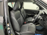 【フロントシート】さまざまな体格の方が快適に運転ができるよう配慮したシートになっております。
