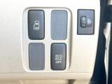 【パワースライドドア】スマートキーや運転席のスイッチでスライドドアの開閉が可能♪電動だから力を入れてドアを開ける必要が無く、小さいお子様でも、重い荷物を持っている時もラクに開け閉めできます♪