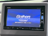 【純正ナビ】人気の純正ナビを装備しております。ナビの使いやすさはもちろん、オーディオ機能も充実!キャンプや旅行はもちろん、通勤や買い物など普段のドライブも楽しくなるはず♪