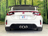 安心の最長10年・走行無制限保証(有償)をご用意。保証内容も充実はもちろん、無料点検&オイル交換や、年中無休の全国・24時間ロードサービスも付帯されておりますのでご安心下さい。
