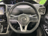 【ステアリングスイッチ】運転中、前方から目線をそらすことなく、オーディオ等の操作が可能な便利機能!安心&快適なドライブを演出してくれます♪