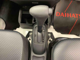 群馬ダイハツでは、安心してお乗りいただけるようにすべての車に検査・クリーニングを実施しています。