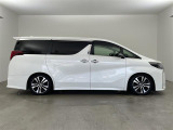 ◆北は北海道から南は沖縄まで、ご購入いただいたお車は全国にご納車が可能です!お電話、メール、動画などでリモートでお車のご案内も可能です!親切、丁寧に対応させて頂きますのでお気軽にご相談ください!