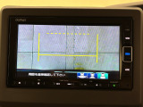 【バックカメラ】リバースにするだけで映ります、後方の安全確認や、狭い駐車場での車庫入れ、雨の日や夜間など視界の悪い時に便利です!安全にバックする為には欠かせない装備です。