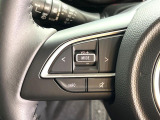 【ステアリングスイッチ】運転中、前方から目線をそらすことなく、オーディオ等の操作が可能な便利機能!安心&快適なドライブを演出してくれます♪