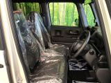 運転席シート廻りは使用感も少なく、良好な状態となっています。丁寧に使われていたことがよくわかりますね。