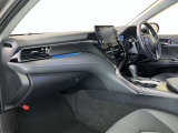 前方の見通しが良いすっきりした視界、誰でも扱いやすく運転できます。疲れにくく安心ドライブを更に快適なものにします!