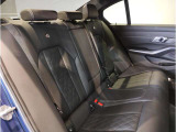 【エアバック】BMWのエアバックやその他の安全装備は、互いに補完しあう事で徹底した安全性を貫きます。万一の事故の際にそれぞれ最適な保護を提供してくれます!