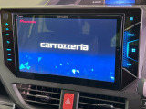 【大画面ナビ】人気の大型10インチナビを装備。存在感のある大画面はインパクト大!ナビ利用時のマップ表示は見やすく、テレビやDVDは臨場感がアップ!いつものドライブがグッと楽しくなります♪