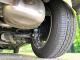 お車を安心してお乗りいただく為には、足回りの定期点検が欠かせません。サービスサポート(有償保証)では無料点検もご提供しており、安心のカーライフをお過ごしいただけるサポート体制が整っています。