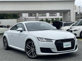 ◆LIBERALAは、輸入車選びの新たなスタイルを提案するインポート・セレクト・ブランドです。オーナー様となる方がクルマから直接感じる感性を第一にした、最良の一台との出会いをコーディネートいたします。