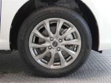R8年式夏タイヤ175/65R15ダンロップ製です。