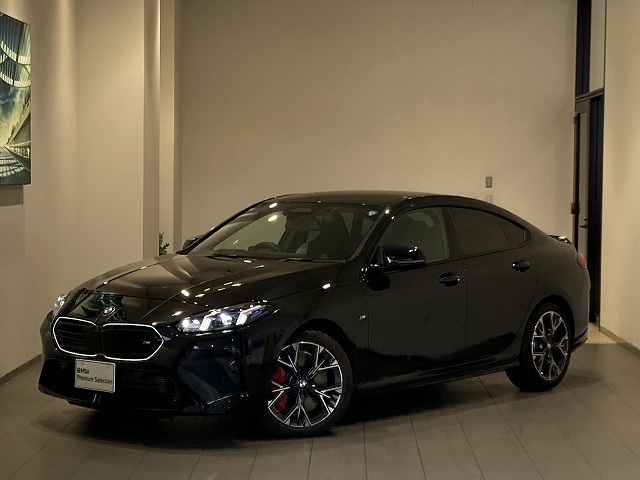2シリーズグランクーペ M235 xドライブ 4WD 